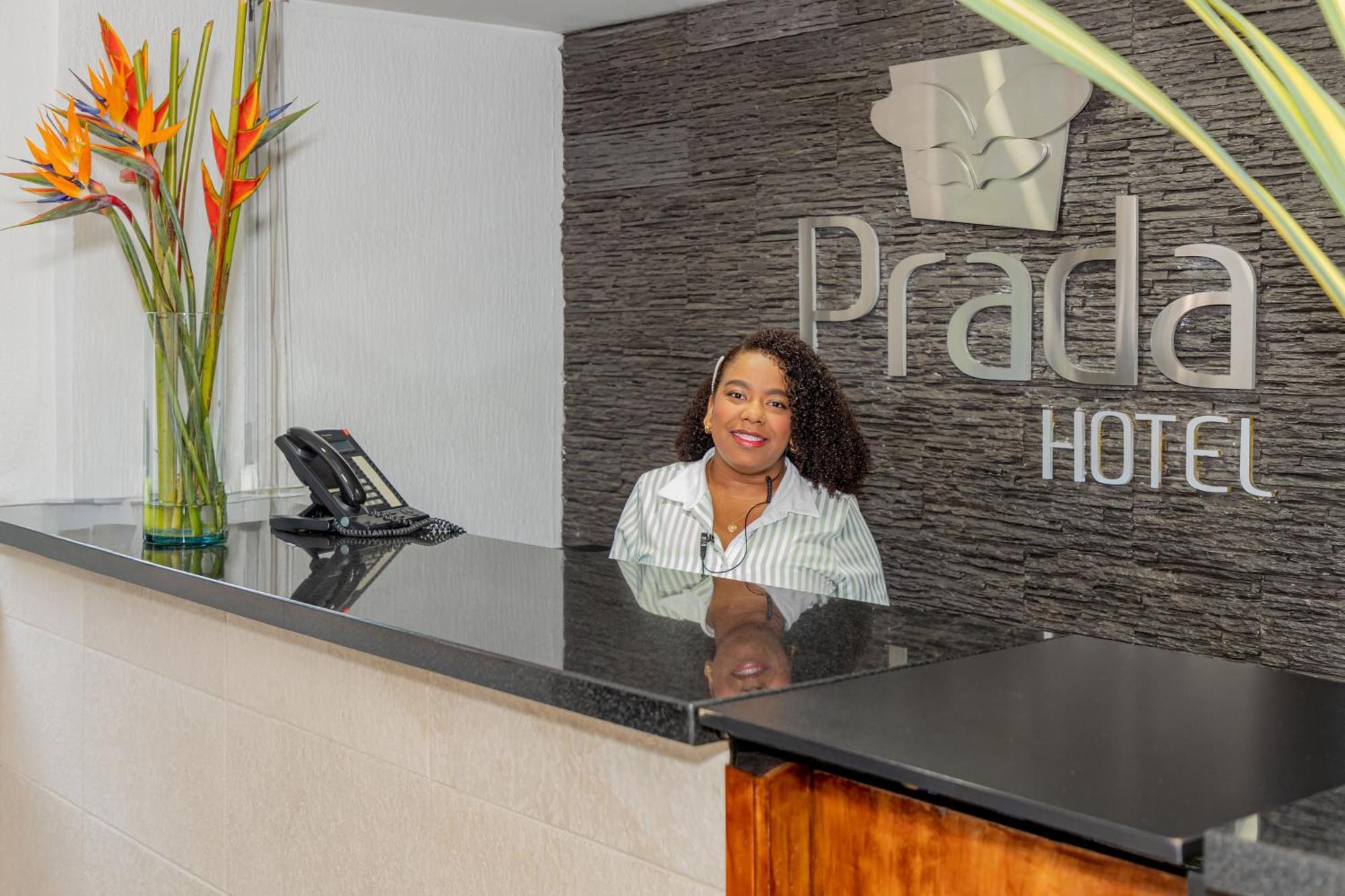 Hotel Prada Бельо Экстерьер фото