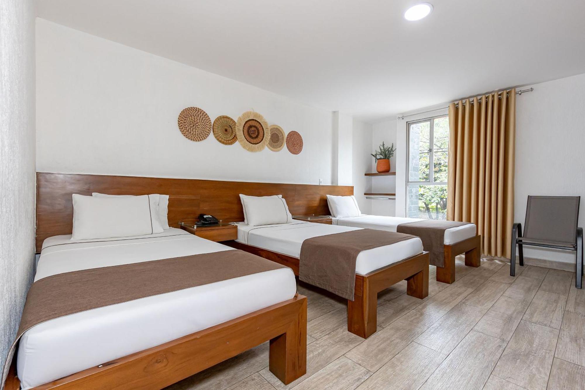 Hotel Prada Бельо Экстерьер фото
