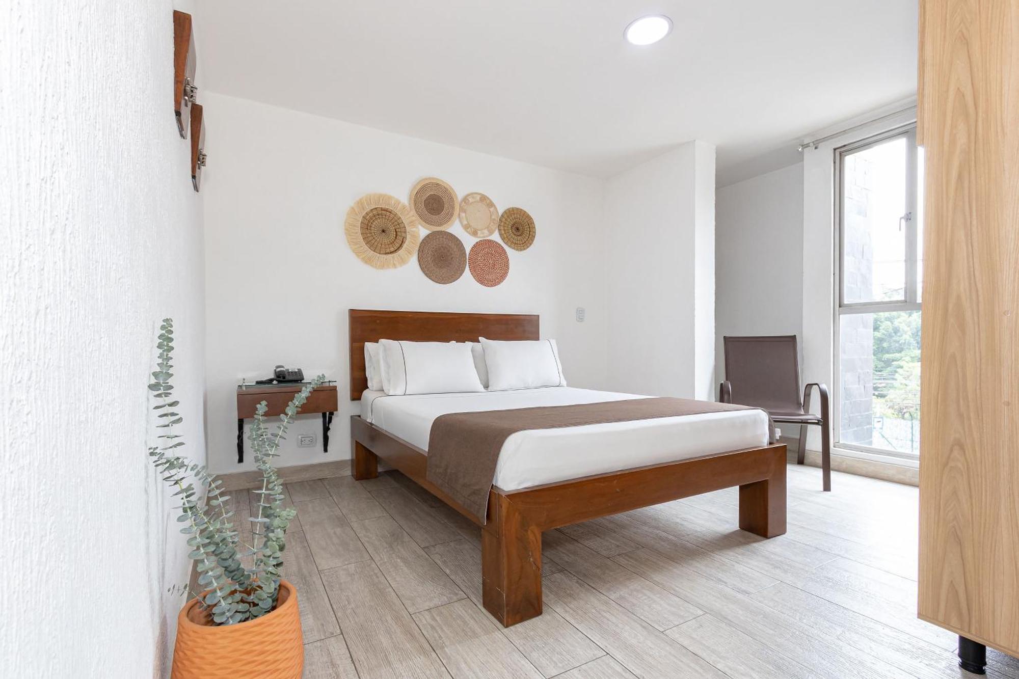Hotel Prada Бельо Экстерьер фото